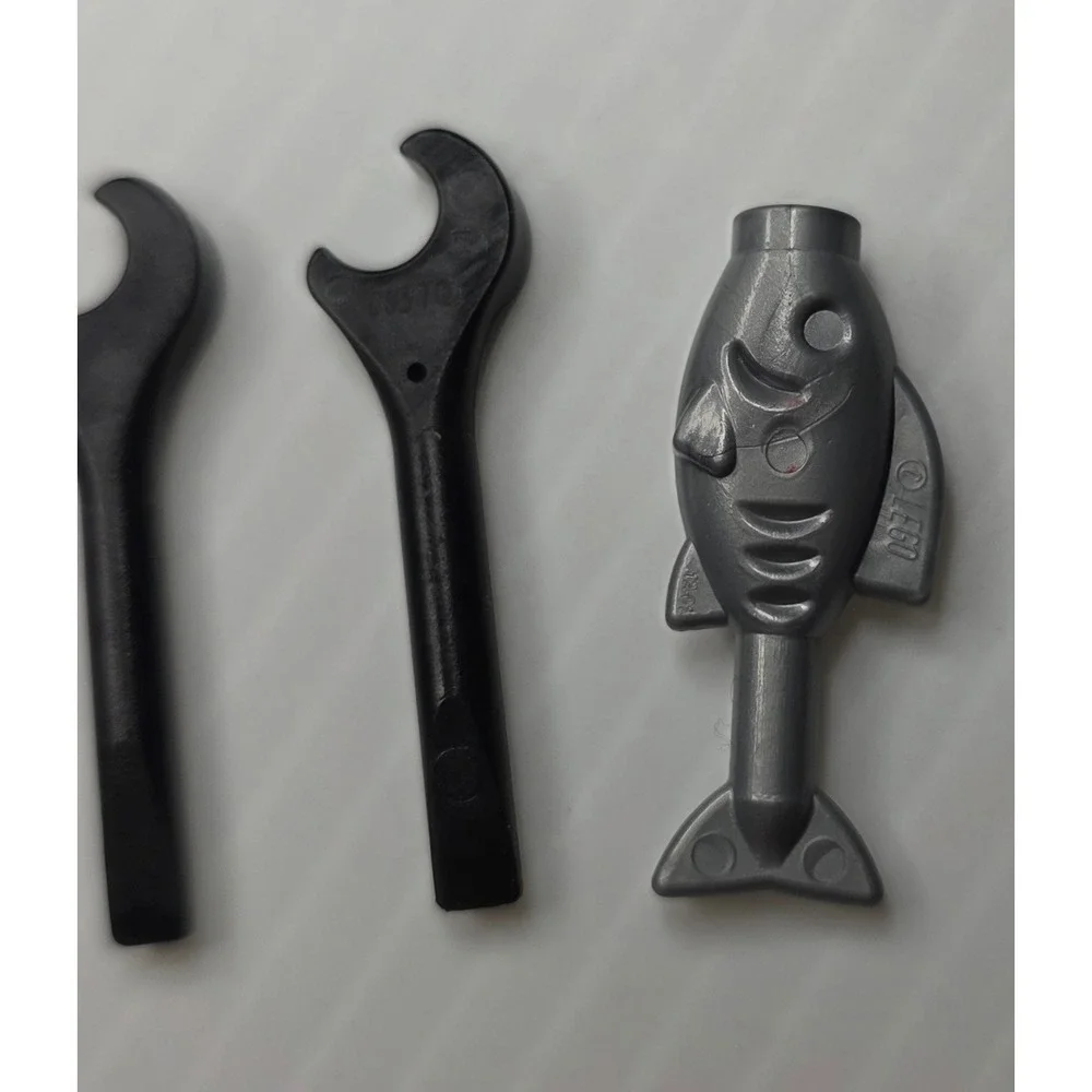 LEGO Minifigure Tool & Accessory Lot Wrenches Fish Red Spoon Mixed Parts